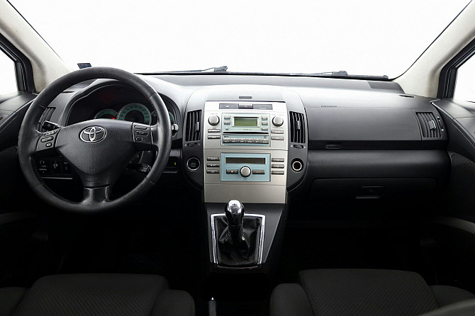 Toyota Corolla Verso Linea Sol 2.2 D-4D 100kW Таллин - изображение 5