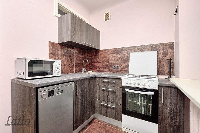 Pārdod  gaišu, dzīvošanai gatavu  1istabas dzīvokli Ziepniekkalnā. Dzīvoklis ar  remontu mainīti log Рига - изображение 4