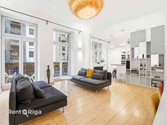 Продаётся стильная 5-комнатная семейная квартира в скандинавском Rīga