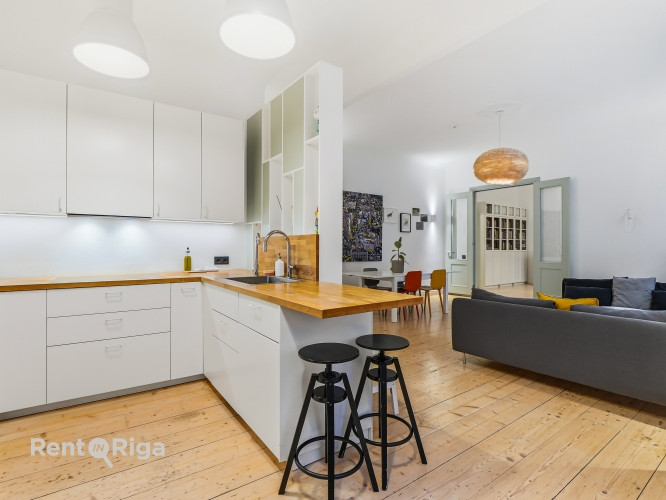 Tiek pārdots gaumīgs 5-istabu ģimenes dzīvoklis Skandināvu minimālisma stilā. Dzīvoklis ir Rīga - foto 6