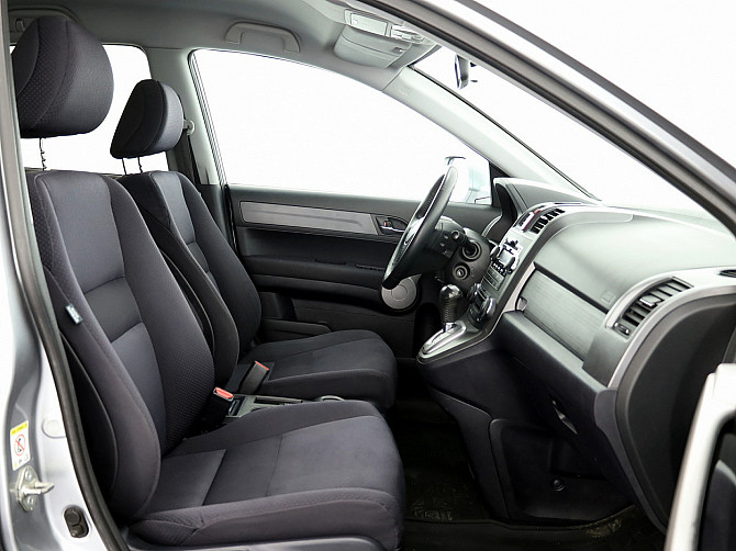 Honda CR-V Elegance ATM 2.0 110kW Tallina - foto 6