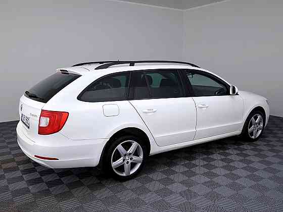 Skoda Superb Comfortline 1.4 92kW Tallina