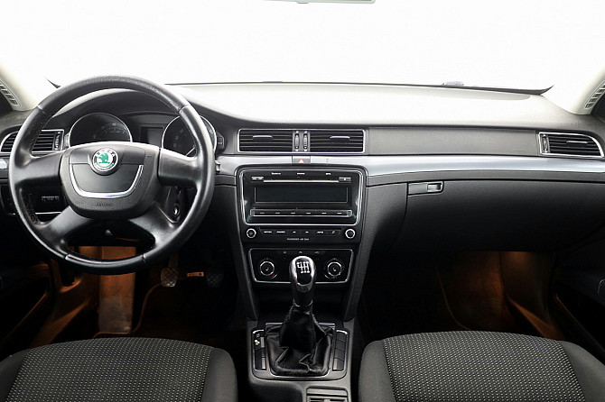 Skoda Superb Comfortline 1.4 92kW Tallina - foto 5