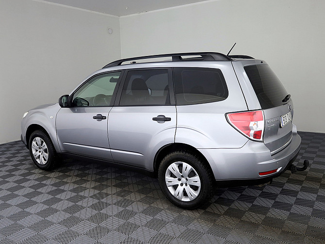 Subaru Forester Comfort ATM 2.0 110kW Таллин - изображение 4