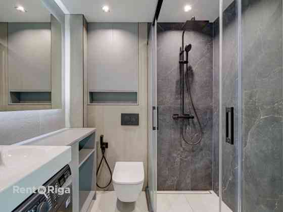 Продаётся полностью отремонтированная квартира с балконом!  Квартира готова Rīga