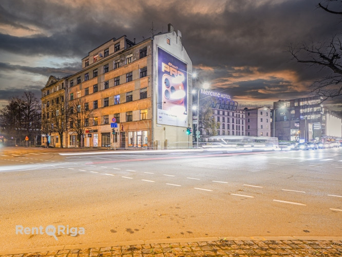 Сдается светлая и просторная четырехкомнатная квартира в центре!  Квартира Рига - изображение 1