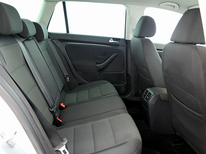 Volkswagen Golf Variant Comfortline 1.4 90kW Таллин - изображение 7