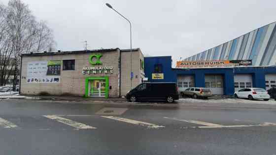 Biroja telpas pie TC Riga Plaza.  + 2 telpas; + grīdas segums linolejs. + vidējās izmaksas apkures s Rīga