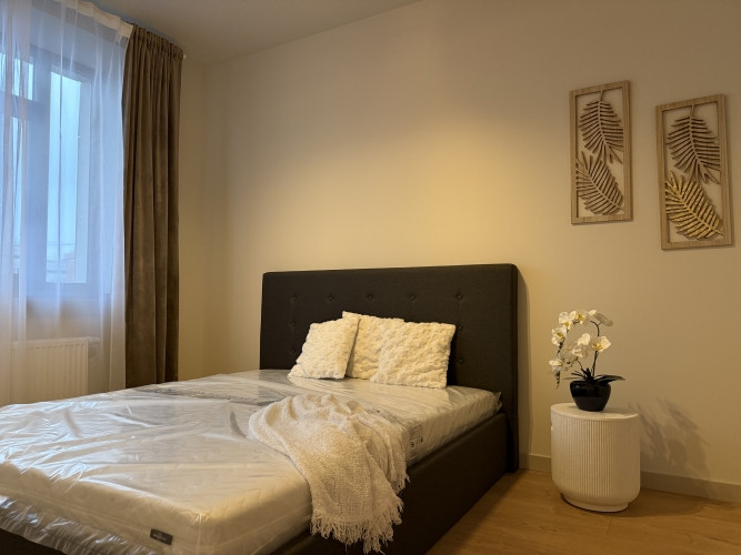 Izīrē pilnībā renovētu 2 istabu dzīvokli!  Ēka ir tikusi pilnībā renovēta- jauns jumts, Rīga - foto 7