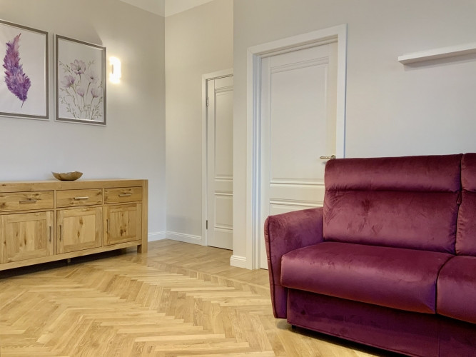 Ekskluzīvs 2-istabu dzīvoklis Bibliotēkas nama ēkā.  Gaišs dzīvoklis ar balkonu un izcilu Rīga - foto 6