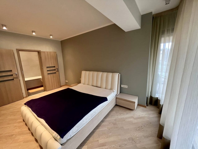 Pārdod elegantu 2-istabu dzīvokli ar plašu terasi jūras tuvumā, Saulkrastos  Tiek piedāvāts Saulkrasti - foto 8