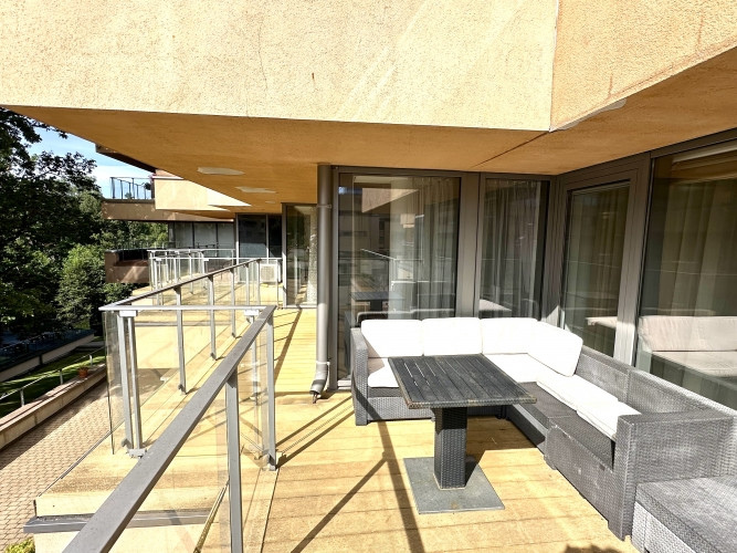 Pārdod elegantu 2-istabu dzīvokli ar plašu terasi jūras tuvumā, Saulkrastos  Tiek piedāvāts Saulkrasti - foto 3