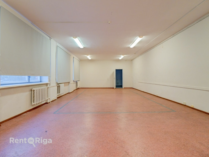 Комплекс школы по адресу ул. Лачплеша 106 предлагается к покупке.  Состав Рига - изображение 7