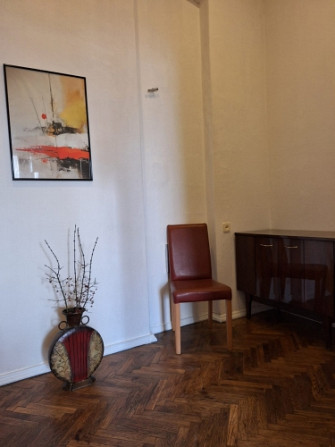 Ilgtermiņa īrei tiek piedāvāts plašs 2 istabu dzīvoklis ar izolētām istabām ar atsevišķu Rīga - foto 4