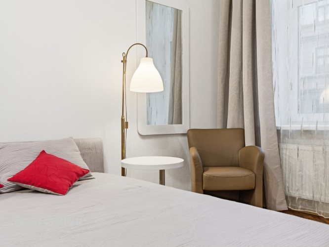 Ilgtermiņa īrei tiek piedāvāts plašs 2 istabu dzīvoklis ar izolētām istabām ar atsevišķu Rīga - foto 14