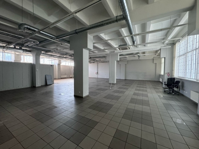 Komerctelpas Mūkusalas Biznesa centrā  lieliski piemērotas tirdzniecībai un klientu Rīga - foto 3