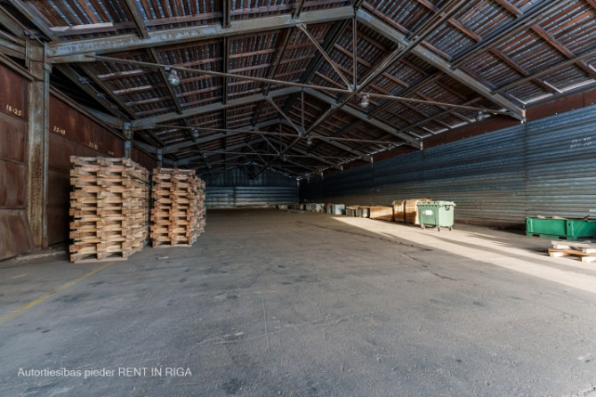 Noliktava Nr.20 industriālā teritorijā Braslas ielā 24.  Metāla angārs ar vienu lielu telpu Rīga - foto 2