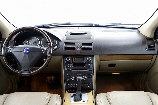 Volvo XC90 R-Design Facelift ATM 2.4 D5 136kW Tallina - foto 5