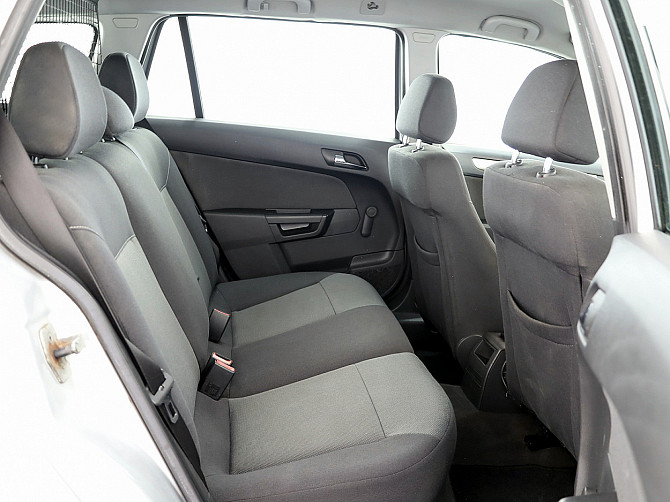 Opel Astra Elegance 1.9 CDTi 74kW Таллин - изображение 7