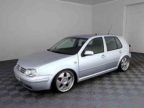 Volkswagen Golf GTI Edition 2.0 85kW Tallina