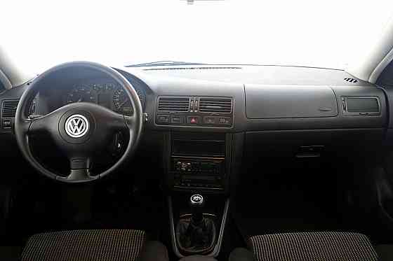 Volkswagen Golf GTI Edition 2.0 85kW Tallina