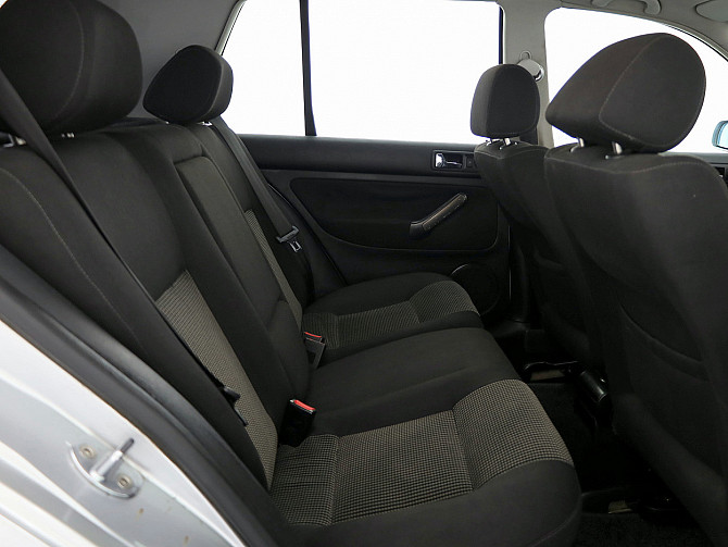 Volkswagen Golf GTI Edition 2.0 85kW Tallina - foto 7