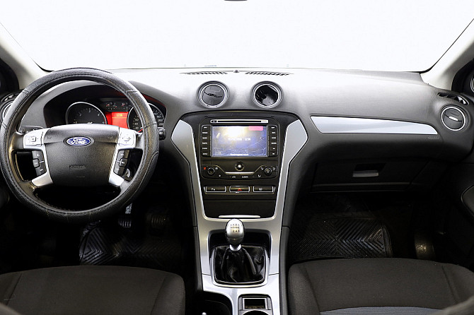 Ford Mondeo Turnier Facelift 2.0 TDCi 103kW Tallina - foto 5