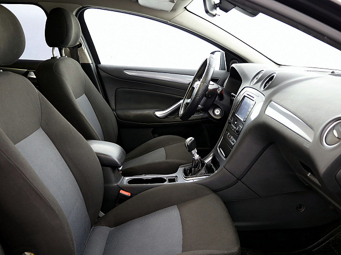 Ford Mondeo Turnier Facelift 2.0 TDCi 103kW Tallina - foto 6