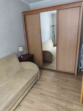 3 istabu mēbelēts dzīvoklis ērta atrašanās vieta (blakus Nacionālajai bibliotēkai). Dzīvoklī... Rīga