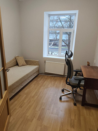 3 istabu mēbelēts dzīvoklis ērta atrašanās vieta (blakus Nacionālajai bibliotēkai). Dzīvoklī... Рига - изображение 5