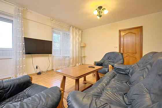 Pārdošanā 4-istabu dzīvoklis Dārzciemā, Kupravas ielā 1994.gada celtā specprojekta mājā. Šis dzīvokl Рига