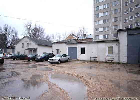 Iznomā apkurināmu noliktavu Krasta masīva rajonā.   Foto informatīvs, piedāvājam blakus telpas šajā  Rīga