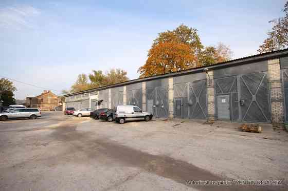 Apkurināmas telpas noliktavai/ražotnei.   Foto informatīvs, piedāvājam blakus telpas šajā pat terito Rīga