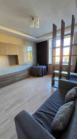 Уютная квартира доступна для аренды в районе Пардалгавы, на улице Валгума. Рига