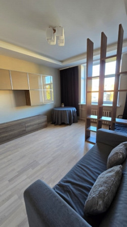 Уютная квартира доступна для аренды в районе Пардалгавы, на улице Валгума. Рига - изображение 2