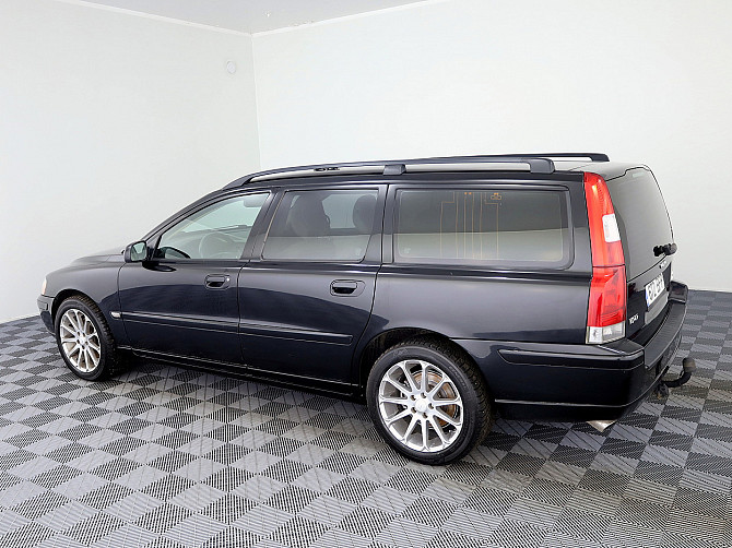 Volvo V70 Summum AWD 4x4 2.4 D5 136kW Таллин - изображение 4