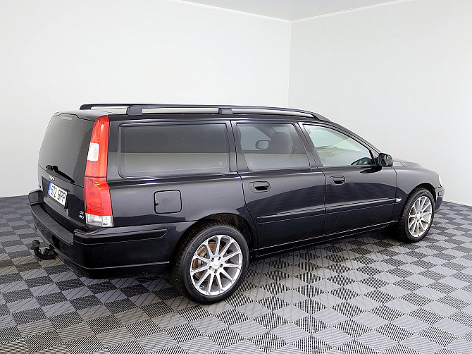 Volvo V70 Summum AWD 4x4 2.4 D5 136kW Таллин - изображение 3