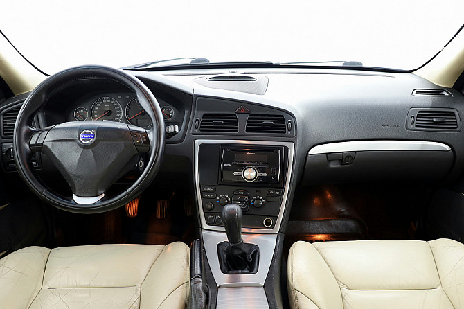 Volvo V70 Summum AWD 4x4 2.4 D5 136kW Таллин - изображение 5