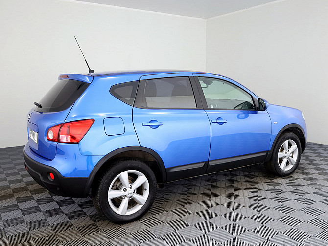 Nissan Qashqai Comfort 4x4 ATM 2.0 104kW Таллин - изображение 3