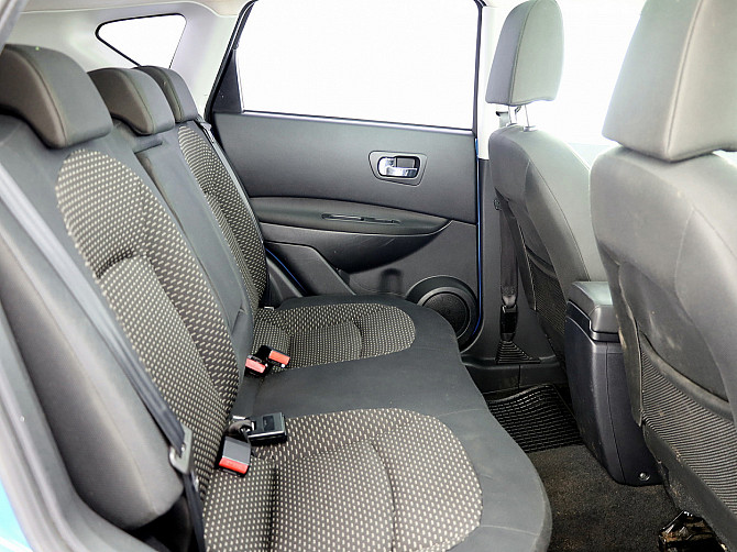 Nissan Qashqai Comfort 4x4 ATM 2.0 104kW Таллин - изображение 7