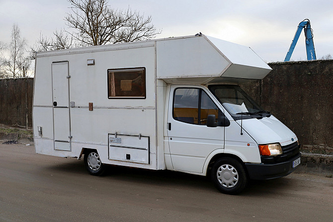 Ford Transit Camper 2.5 TD 52kW Таллин - изображение 1