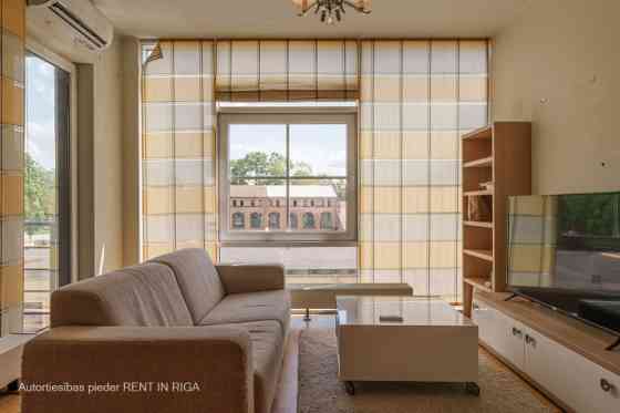 Īrei pieejams 2-istabu dzīvoklis projektā Mārtiņa nams 2.  Pārdomāts dzīvokļa plānojums, kas sastāv  Рига