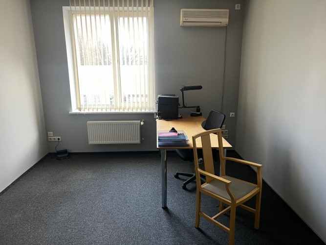 Birojs Ziepniekkalnā pie Vienības gatves.  + 2. stāvs divstāvu ēkā. + Divi kabineti. Wc Rīga - foto 2