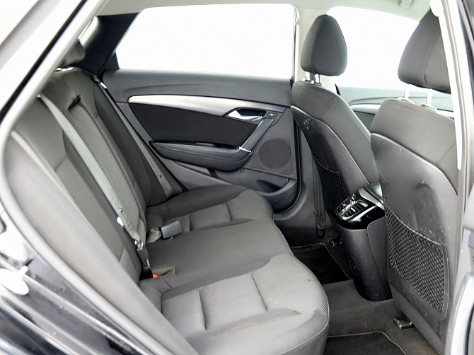 Hyundai i40 Comfort 1.7 CRDi 100kW Таллин - изображение 7