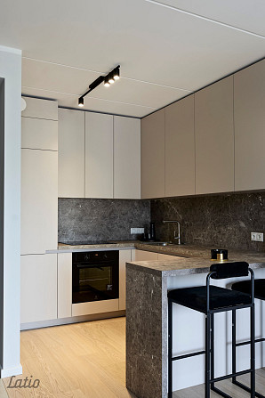 Izīrē pilnībā jaunu, kvalitatīvu 2 istabu dzīvokli projektā Mārpagalmi
Izīrē stilīgu un Rīga - foto 5