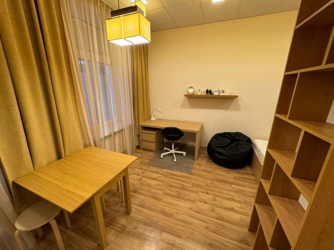 Compact, high-quality renovated and tastefully furnished studio apartment in the very center of the  Рига - изображение 3