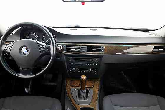 BMW 320 Business ATM 2.0 D 120kW Tallina