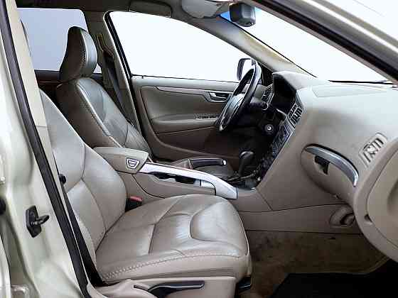 Volvo XC70 Summum Facelift ATM 2.4 D5 136kW Tallina