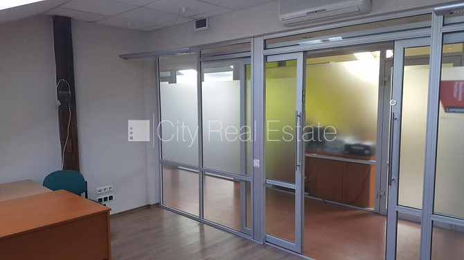 Renovēta māja, viena kvadrātmetra apsaimniekošanas maksa mēnesī  2.03 EUR, maksas stāvvieta, Rīgas rajons - foto 6