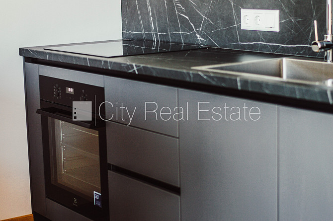 Šo dzīvokli izīrē pa diennaktīm (īstermiņa īre), īres cena sludinājumā norādīta par Talsi un Talsu novads - foto 17